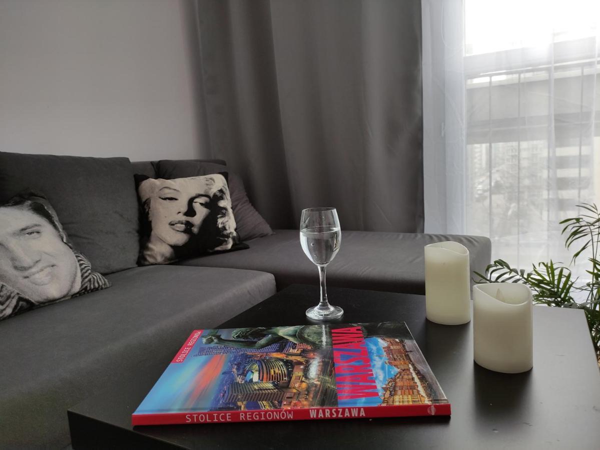 Apartament Rondo Onz Варшава Екстер'єр фото